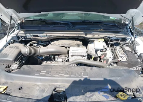 2021 Ram 1500 Big Horn 4X4 5'7 Box from USA, damaged, VIN 1C6SRFFT6MN569356